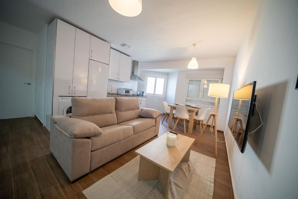 California Duenas Apartment *